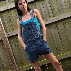 90s inspired overalls